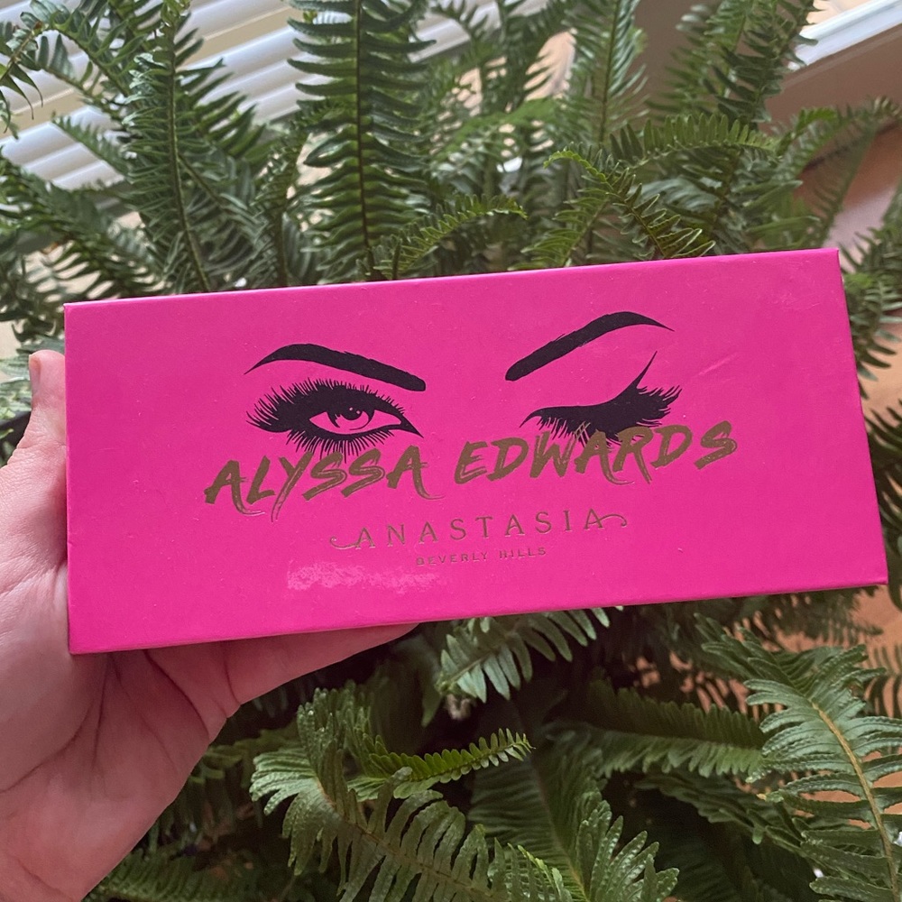 💘 ABH x Alyssa Edwards Palette 💘